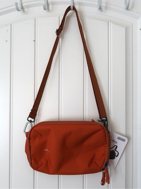 Orbitkey Handbags - NWT Orbitkey Travel Sling 3L Terracotta Unisex Crossbody Bag